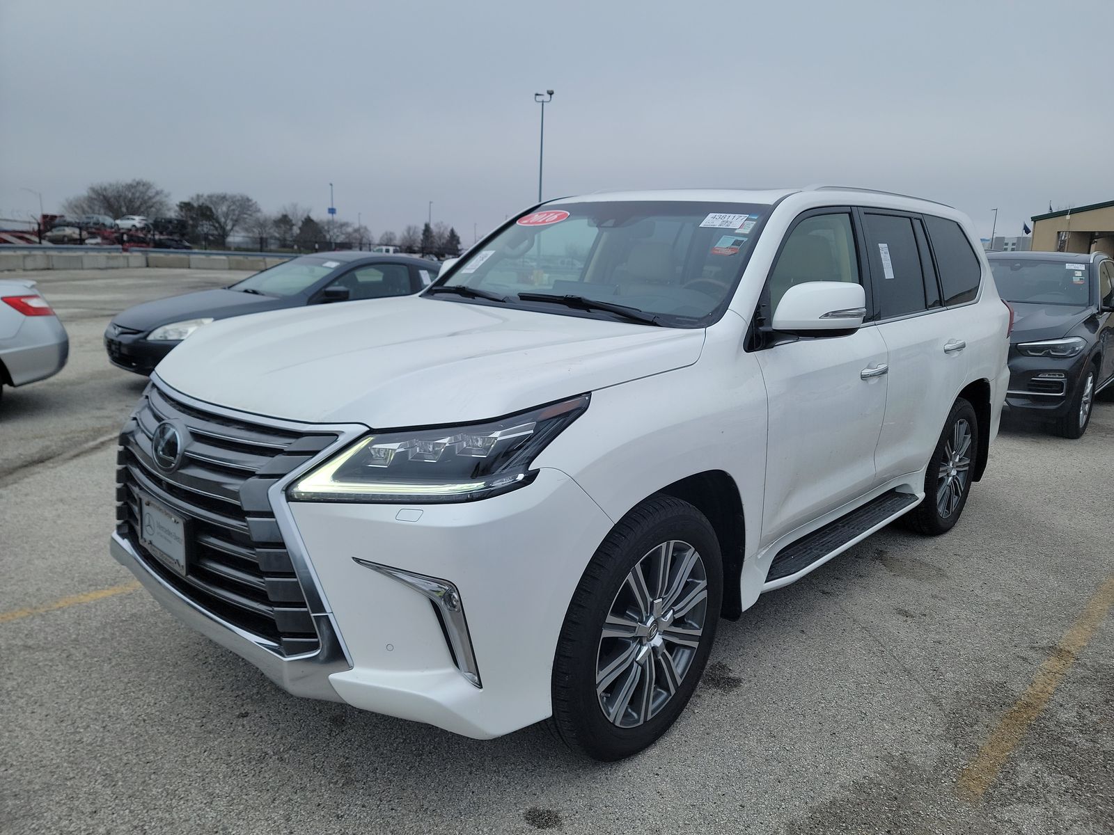 2016 Lexus LX  AWD