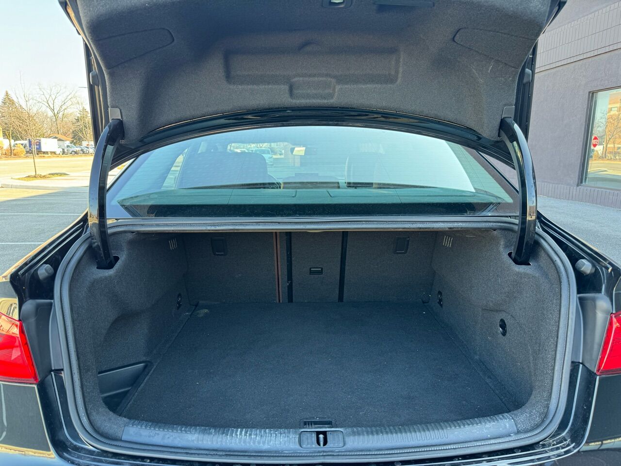 2016 Audi A3 2.0T quattro Premium Plus AWD 4dr Sedan AWD