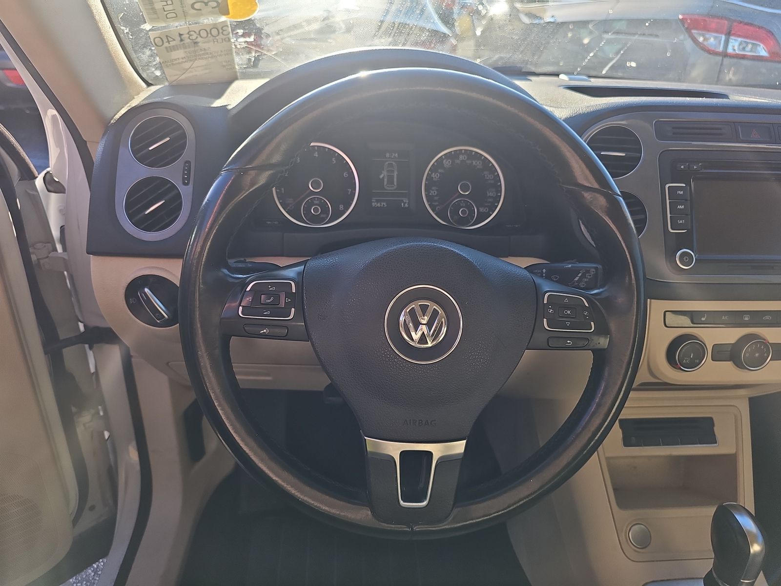 2014 Volkswagen Tiguan SE FWD