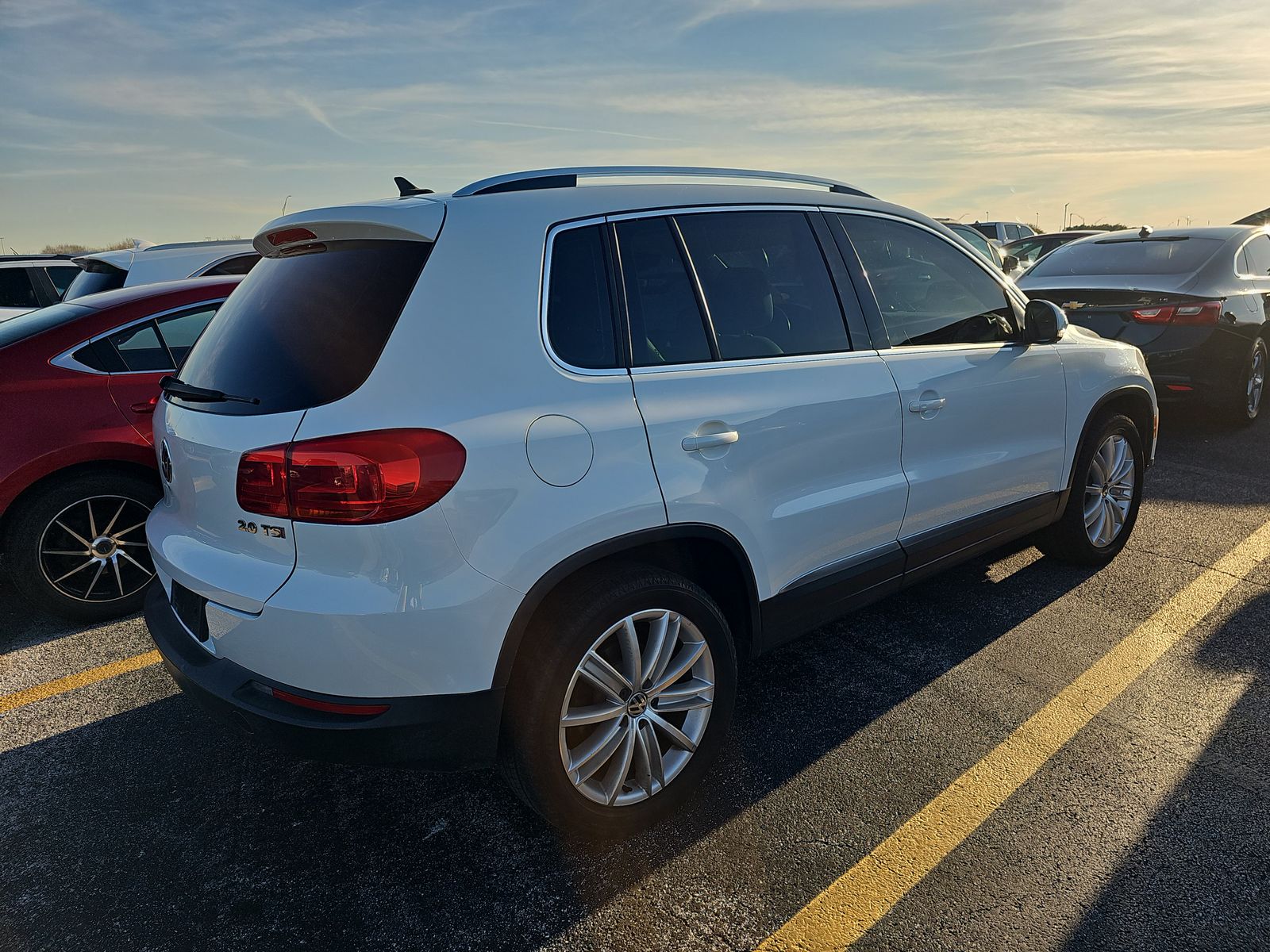 2014 Volkswagen Tiguan SE FWD