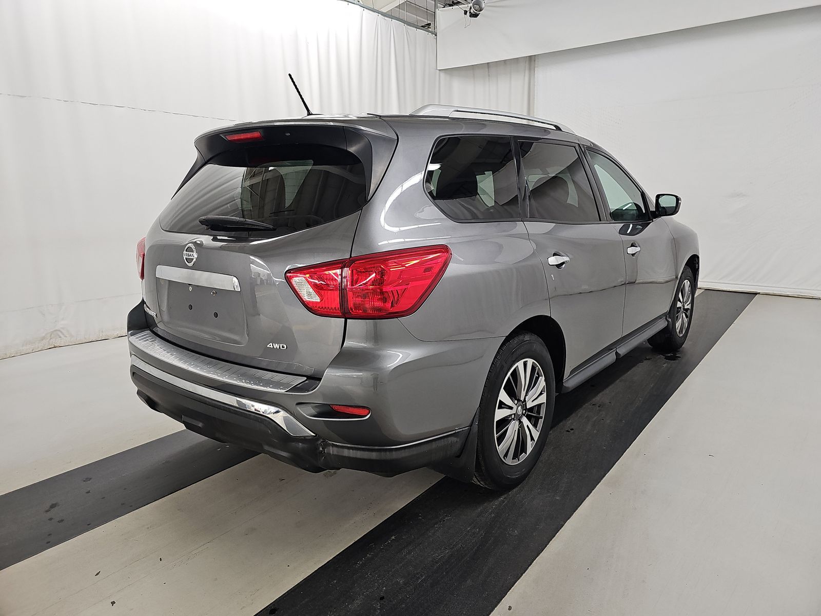 2017 Nissan Pathfinder S AWD