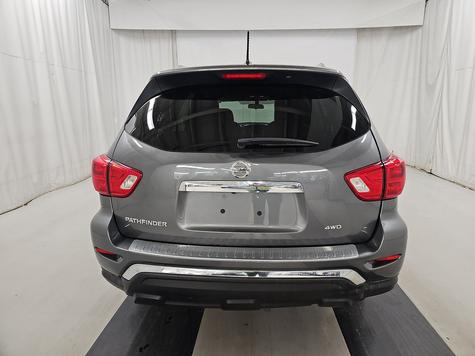 2017 Nissan Pathfinder S AWD