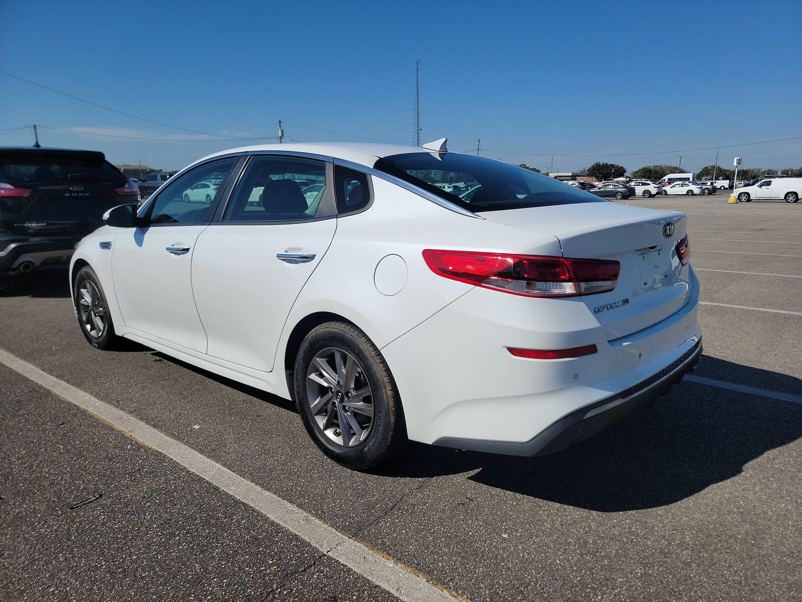 2019 Kia Optima LX FWD