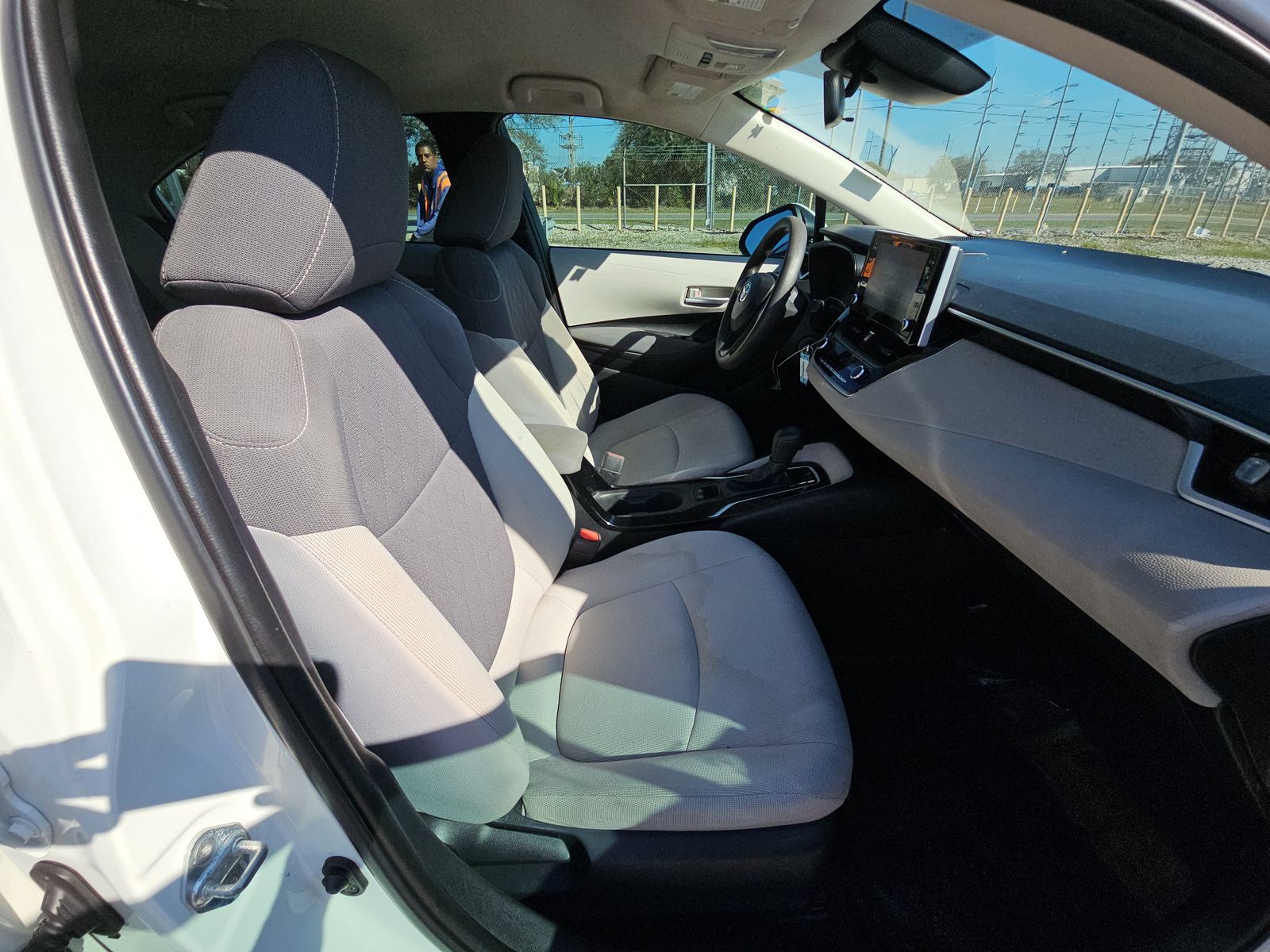 2020 Toyota Corolla LE FWD