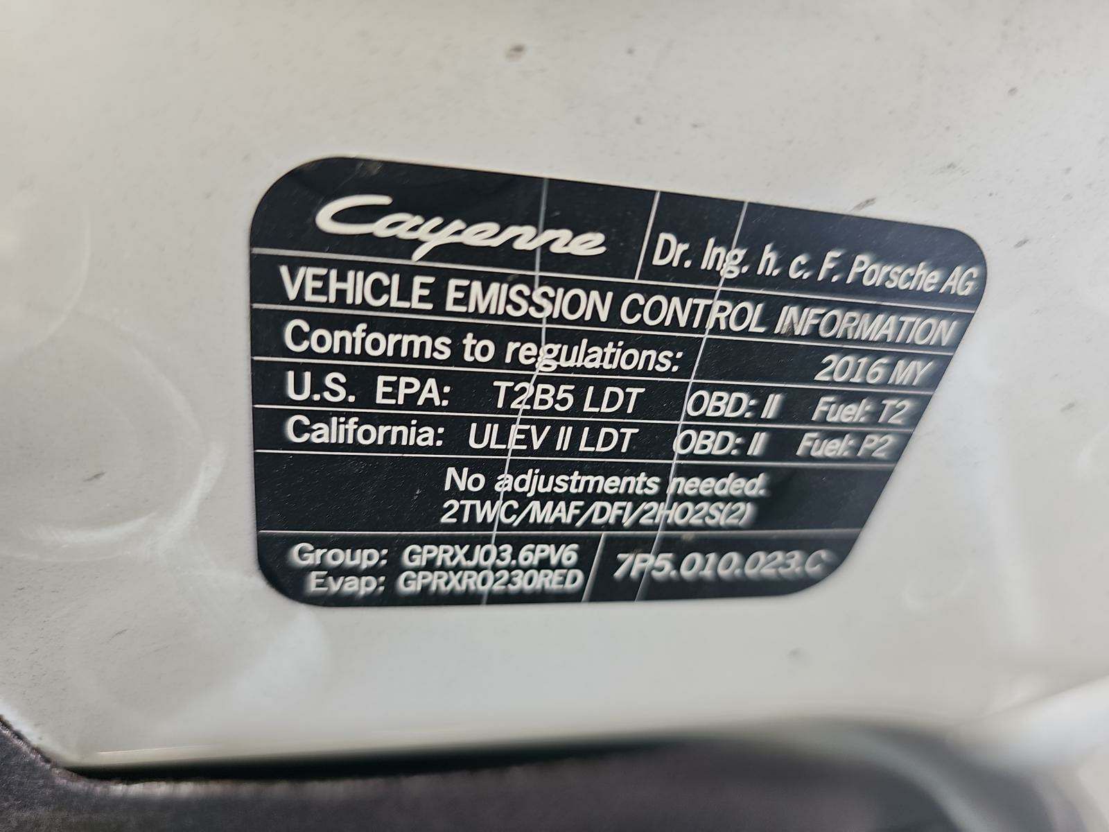 2016 Porsche Cayenne  AWD