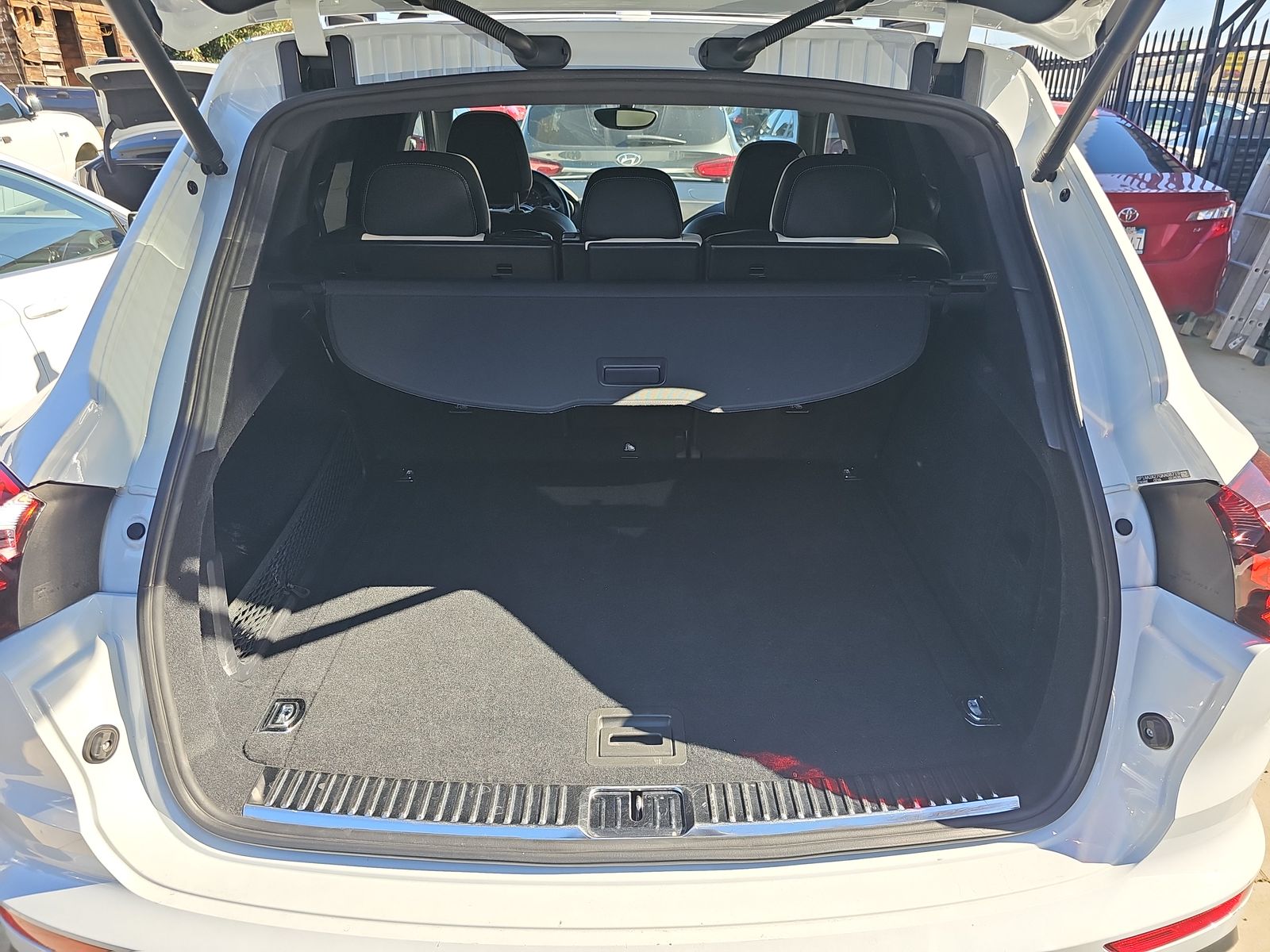2016 Porsche Cayenne  AWD