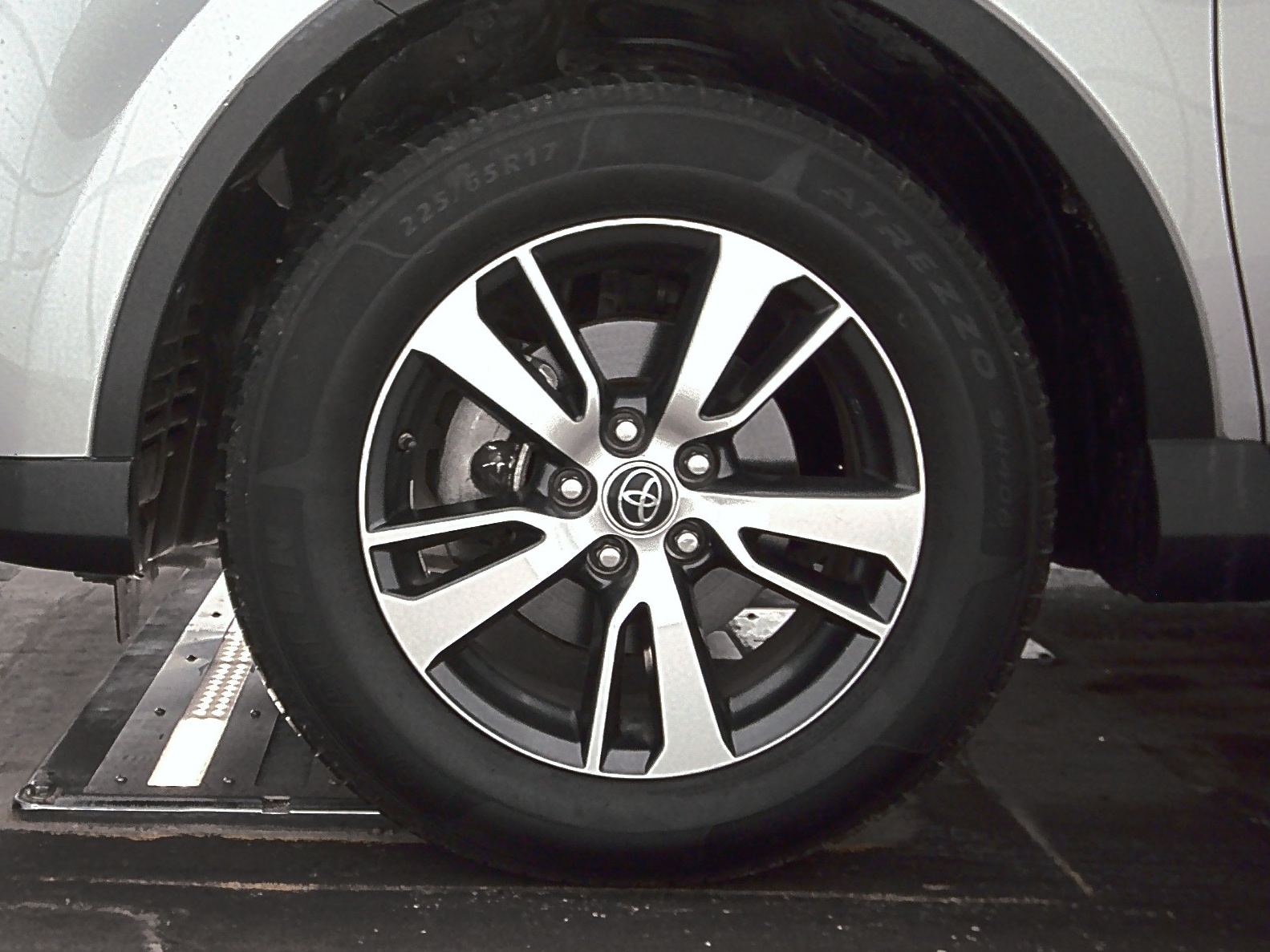 2016 Toyota RAV4 XLE FWD