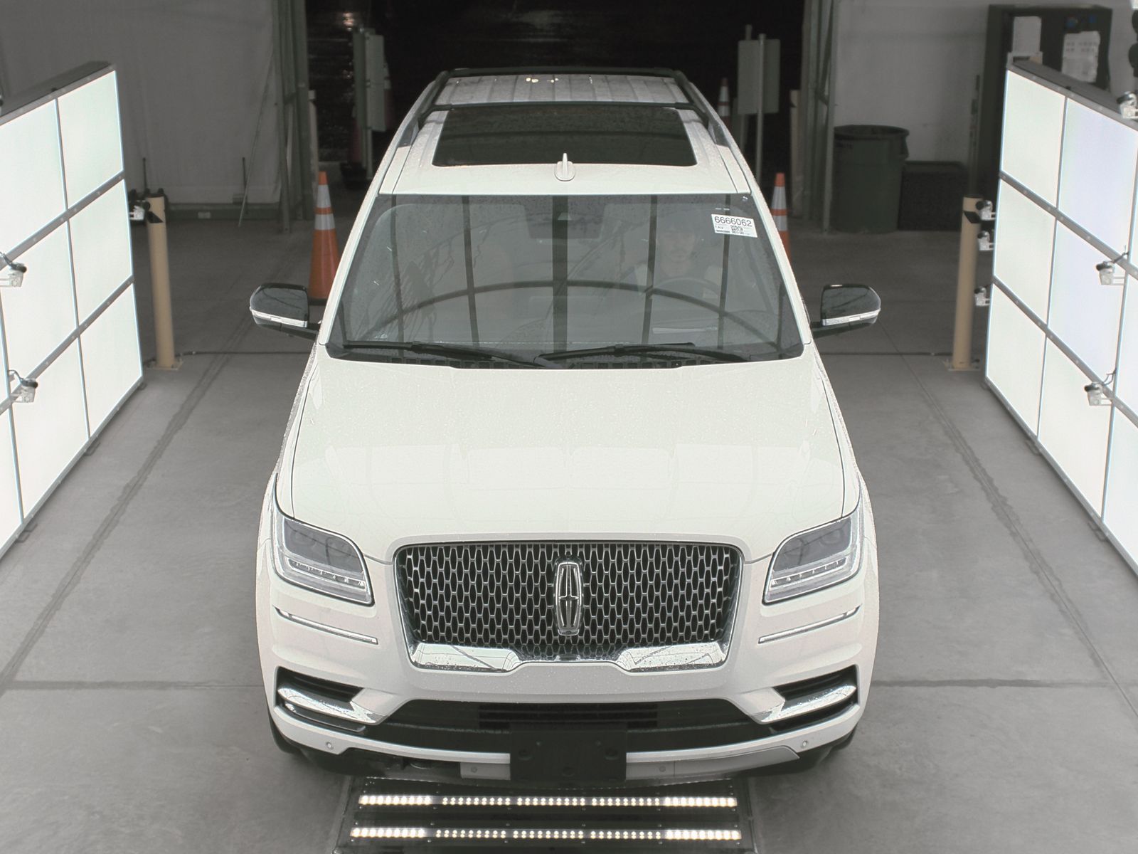 2020 Lincoln Navigator L RESERVE RWD
