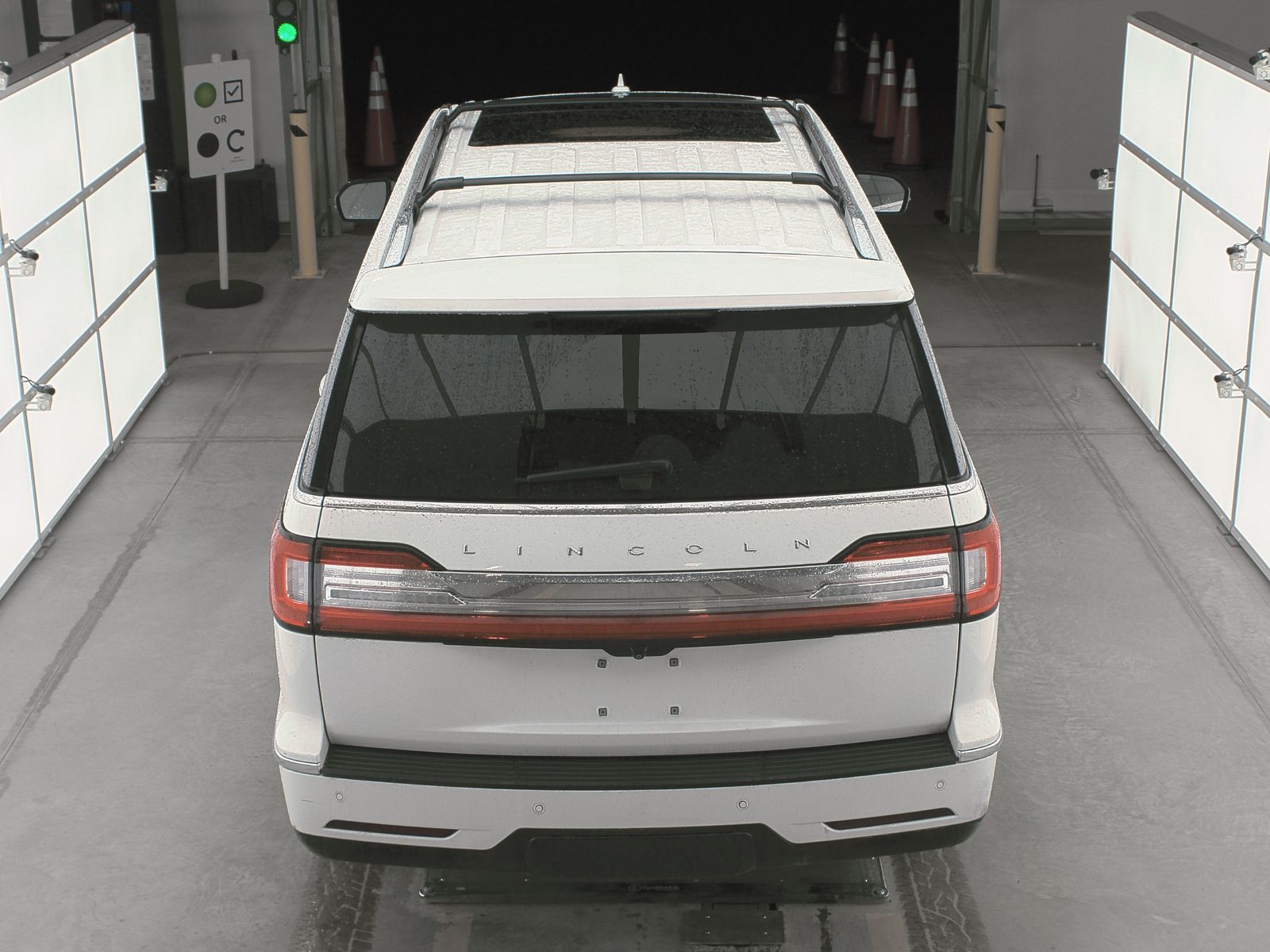 2020 Lincoln Navigator L RESERVE RWD