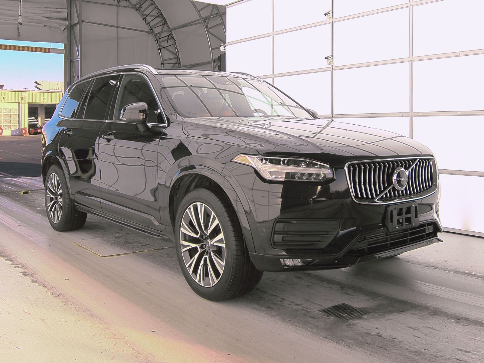 2020 Volvo XC90 T5 Momentum AWD