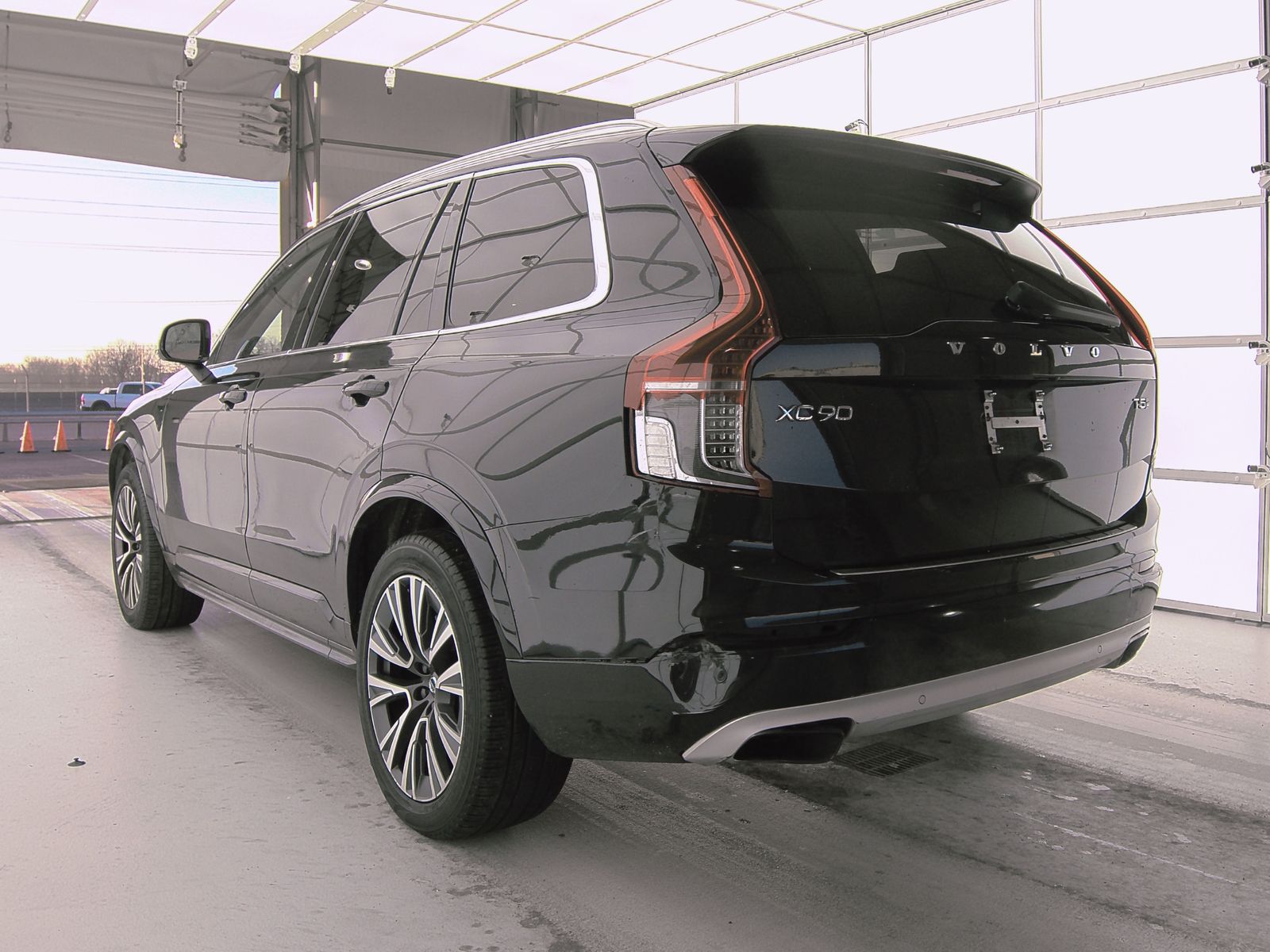 2020 Volvo XC90 T5 Momentum AWD