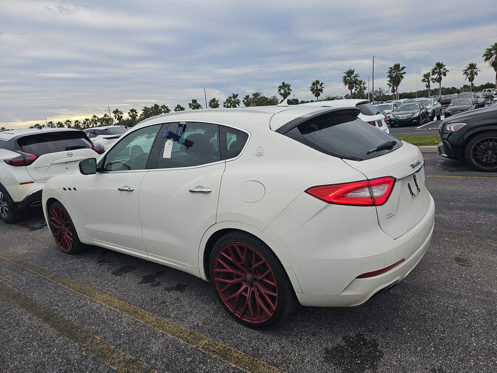 2017 Maserati Levante  AWD