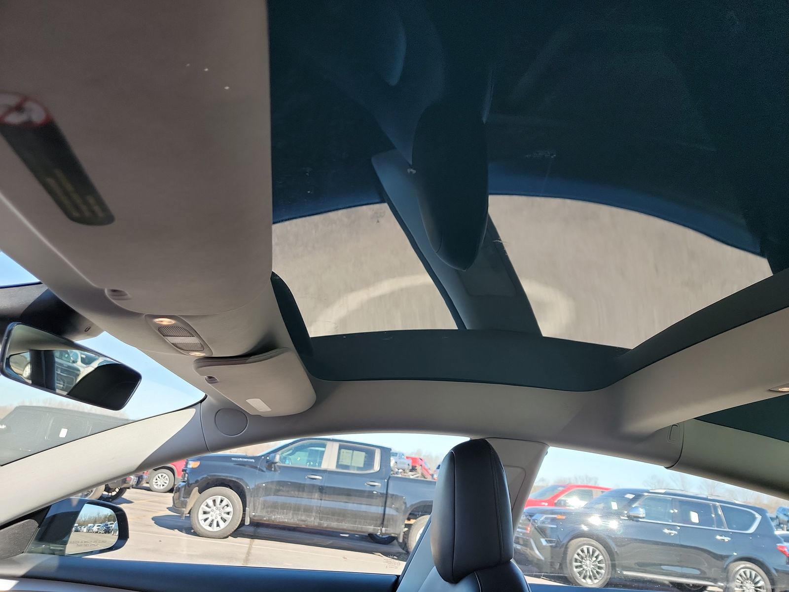 2022 Tesla Model 3 STANDARD R FWD