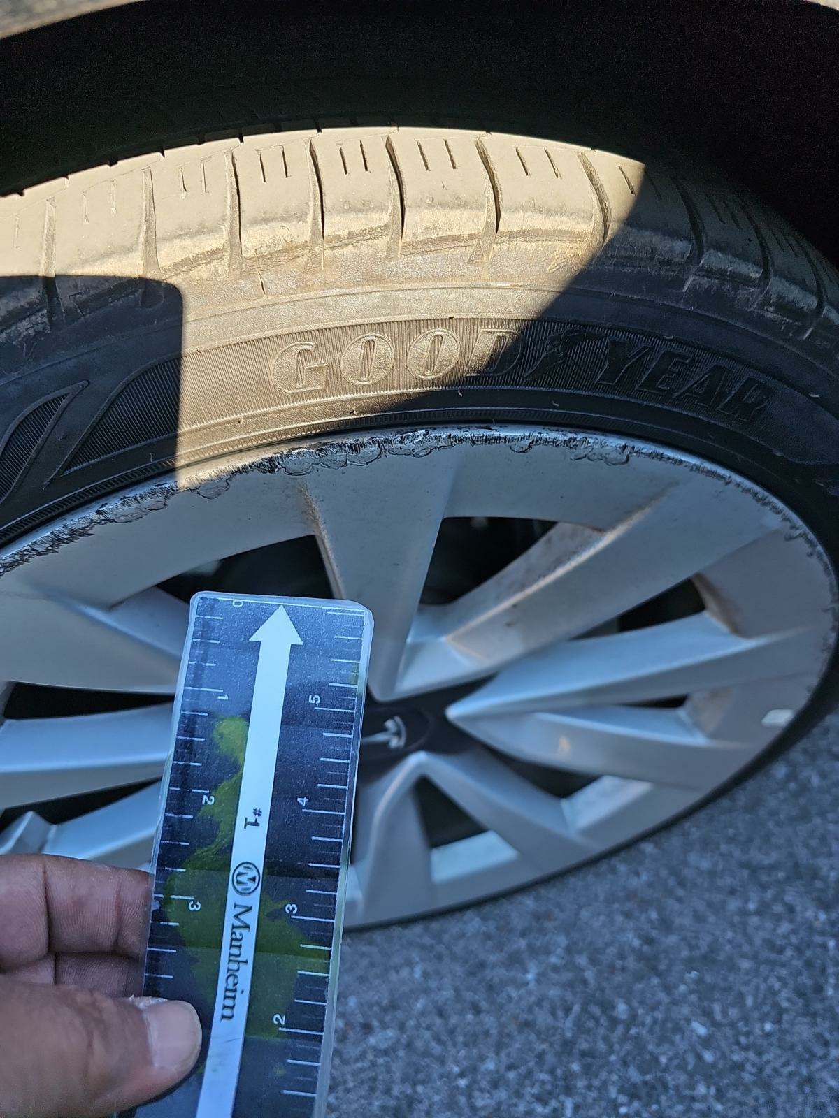 2022 Tesla Model 3 STANDARD R FWD