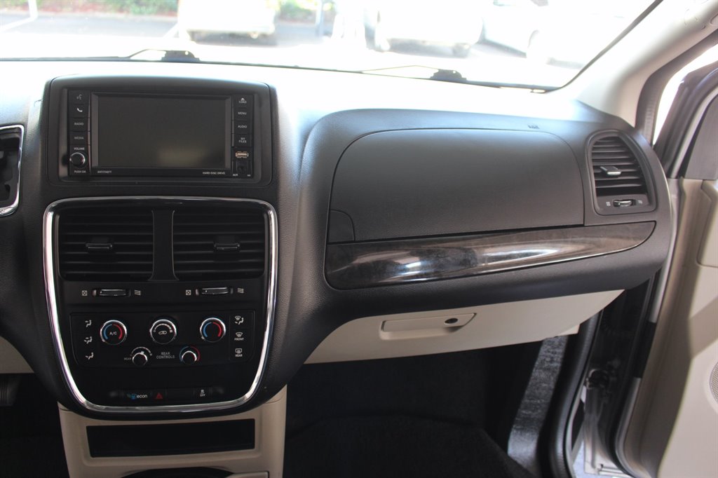 2017 Dodge Grand Caravan SE FWD