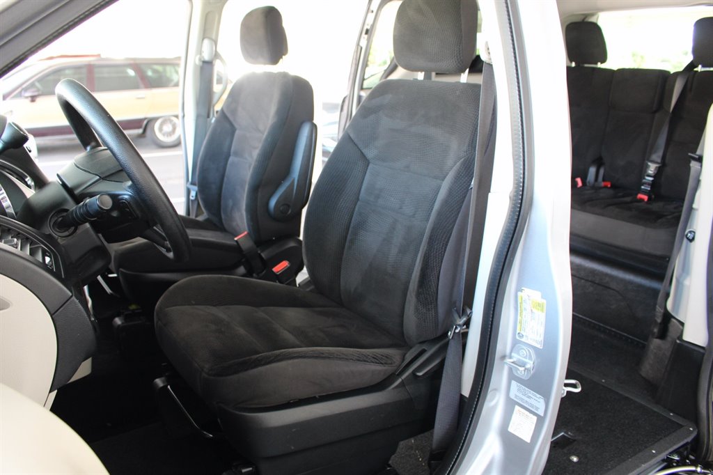 2017 Dodge Grand Caravan SE FWD