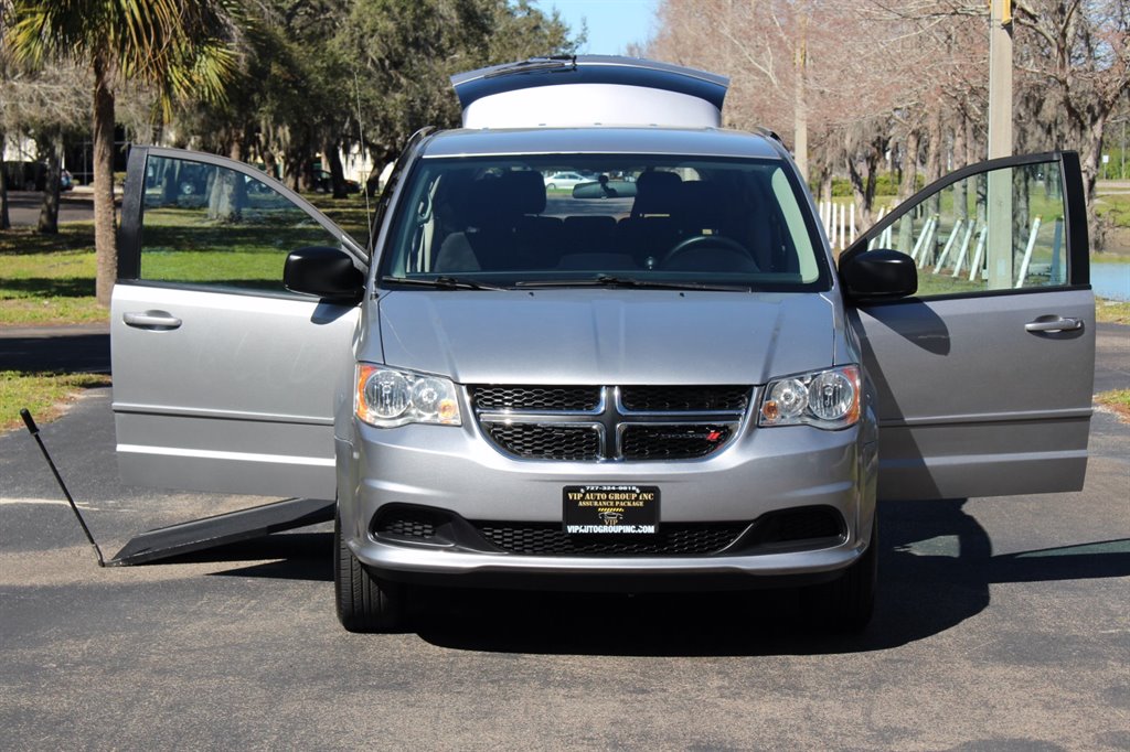 2017 Dodge Grand Caravan SE FWD