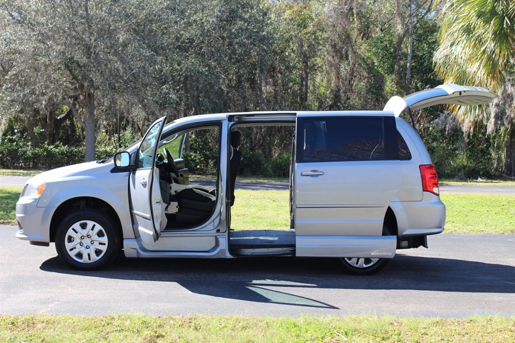 2017 Dodge Grand Caravan SE FWD