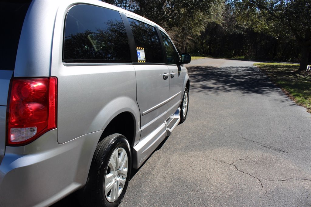 2017 Dodge Grand Caravan SE FWD