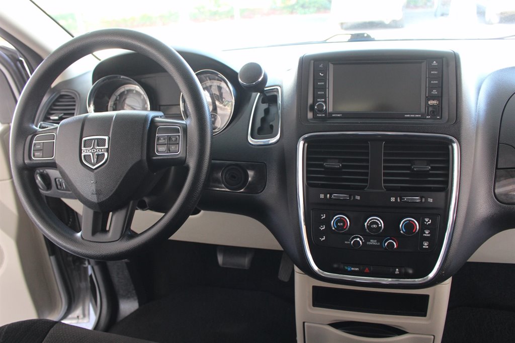 2017 Dodge Grand Caravan SE FWD