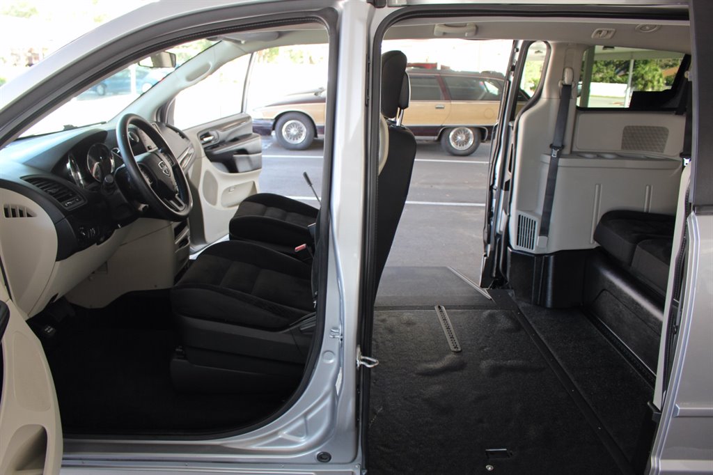 2017 Dodge Grand Caravan SE FWD