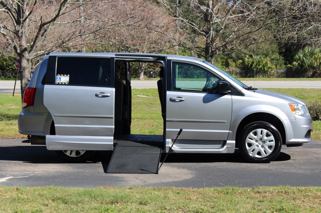 2017 Dodge Grand Caravan SE FWD