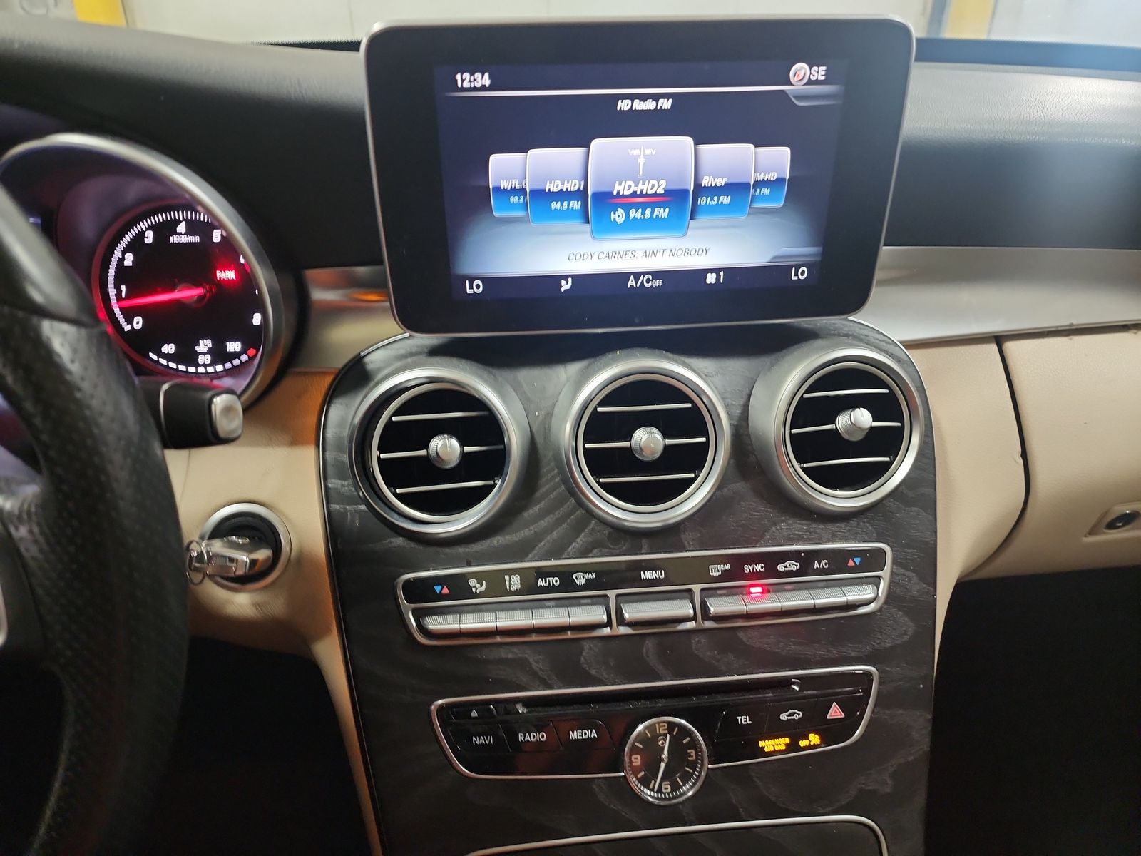 2016 Mercedes-Benz C-Class C300 AWD