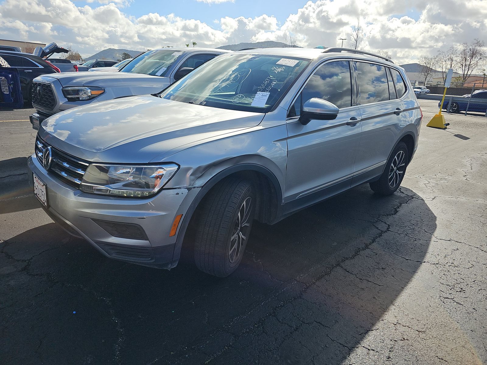 2021 Volkswagen Tiguan SE FWD