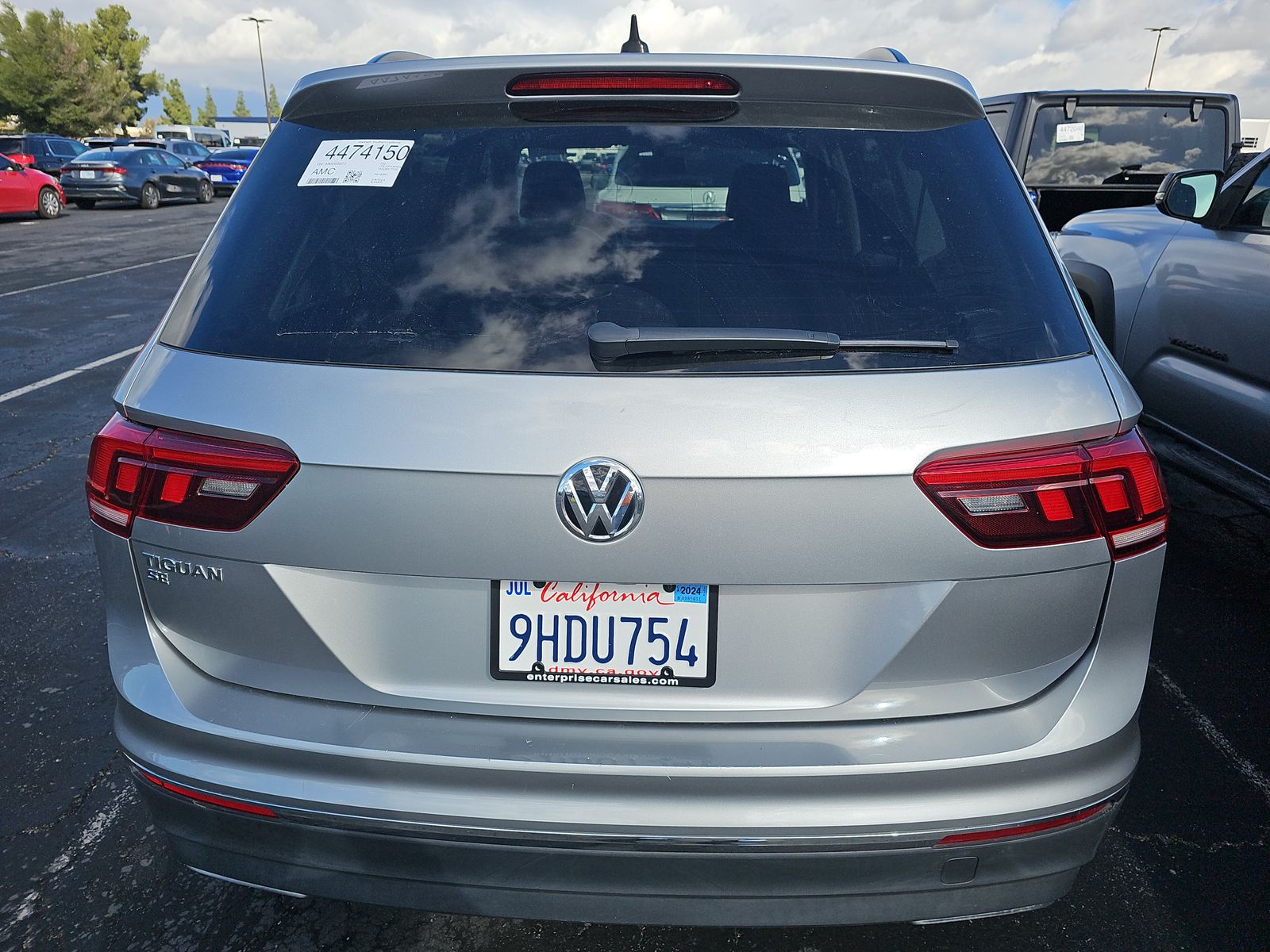 2021 Volkswagen Tiguan SE FWD