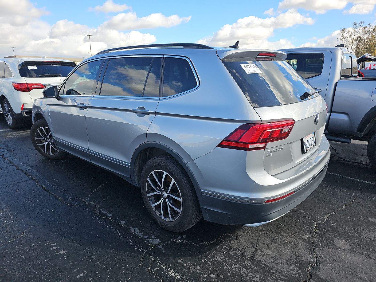 2021 Volkswagen Tiguan SE FWD