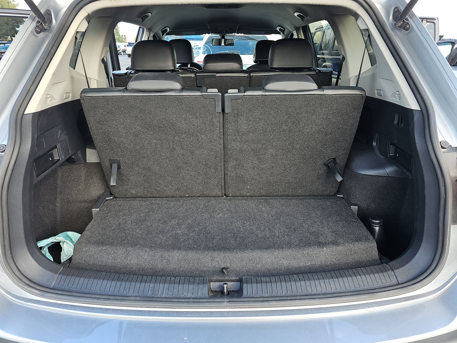 2021 Volkswagen Tiguan SE FWD