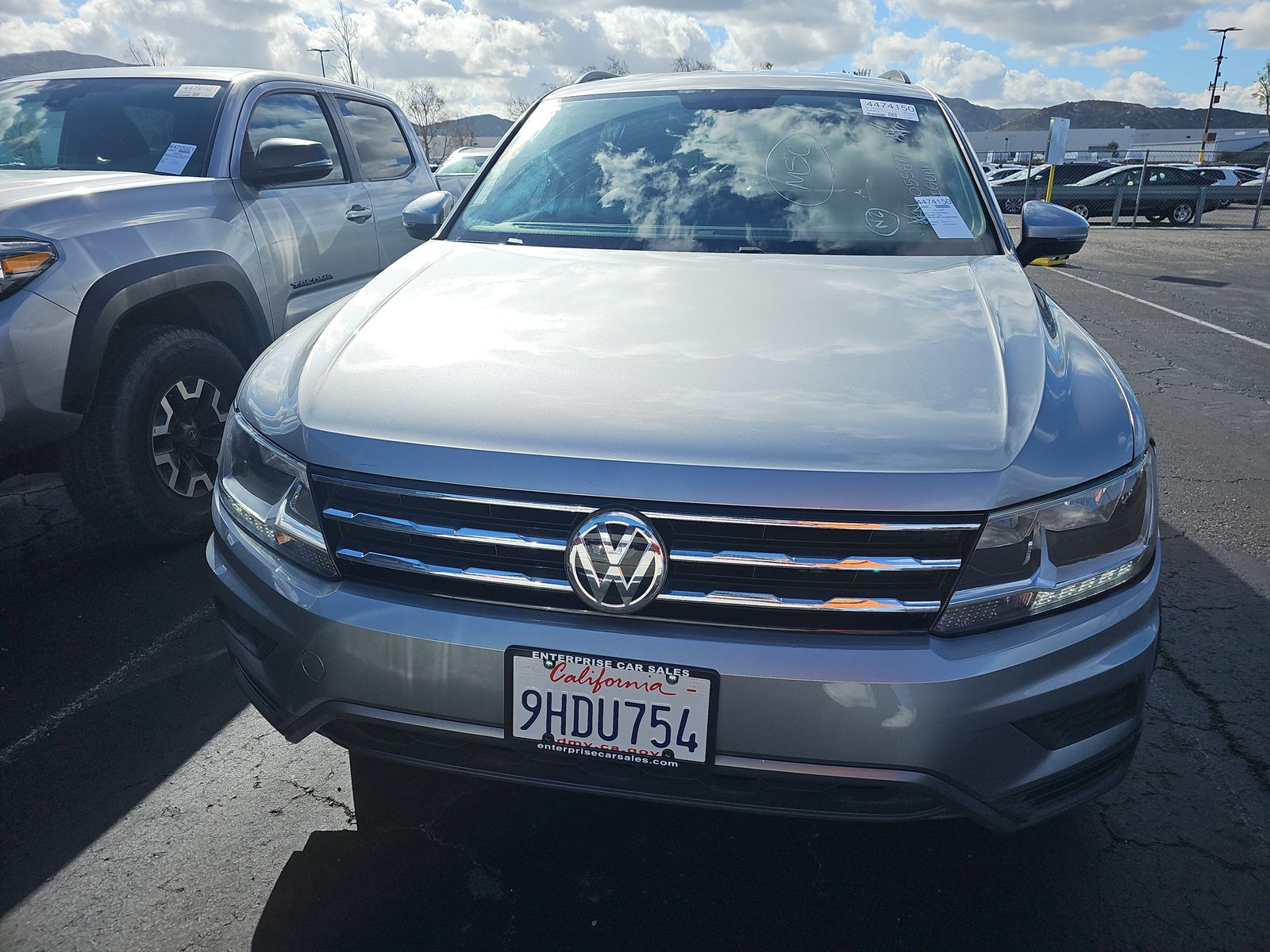 2021 Volkswagen Tiguan SE FWD