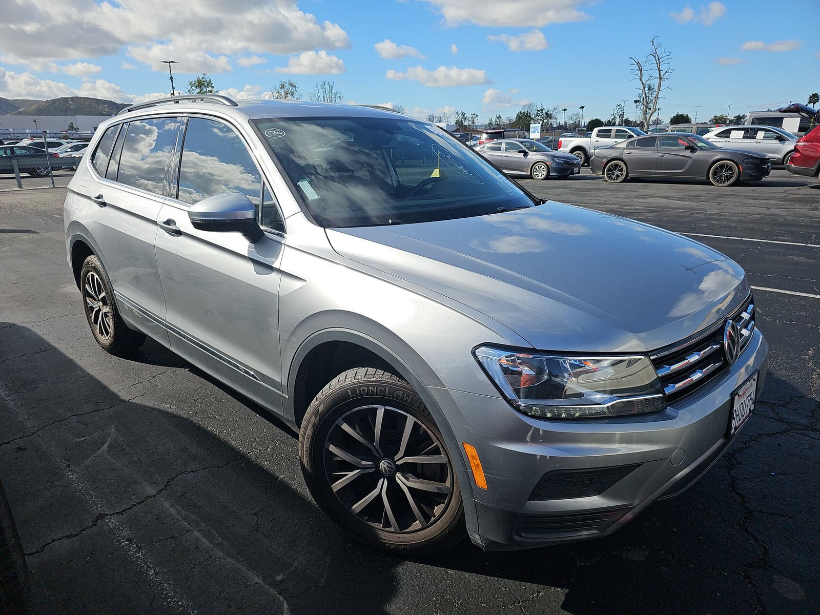 2021 Volkswagen Tiguan SE FWD