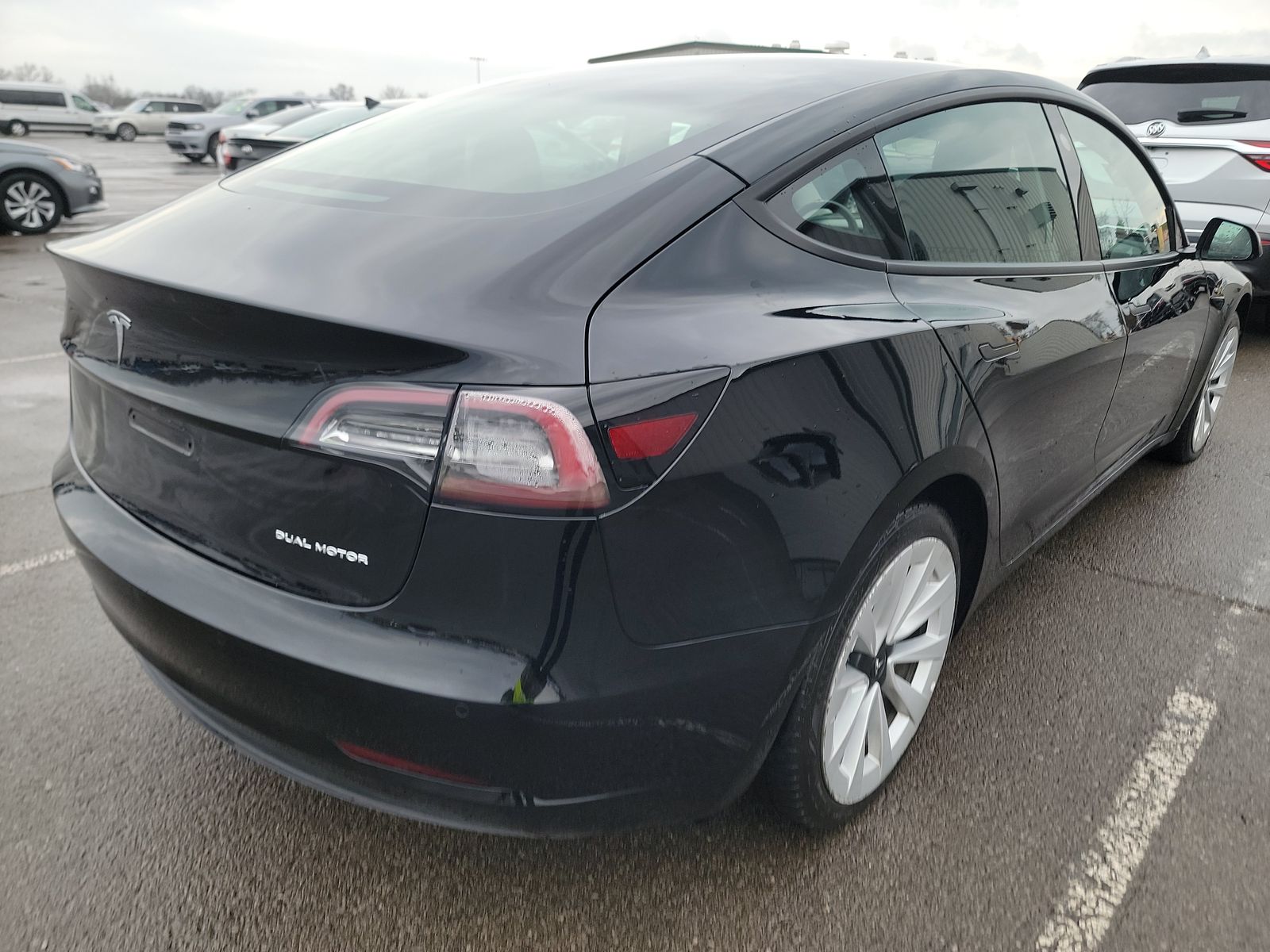 2022 Tesla Model 3 STANDARD R FWD
