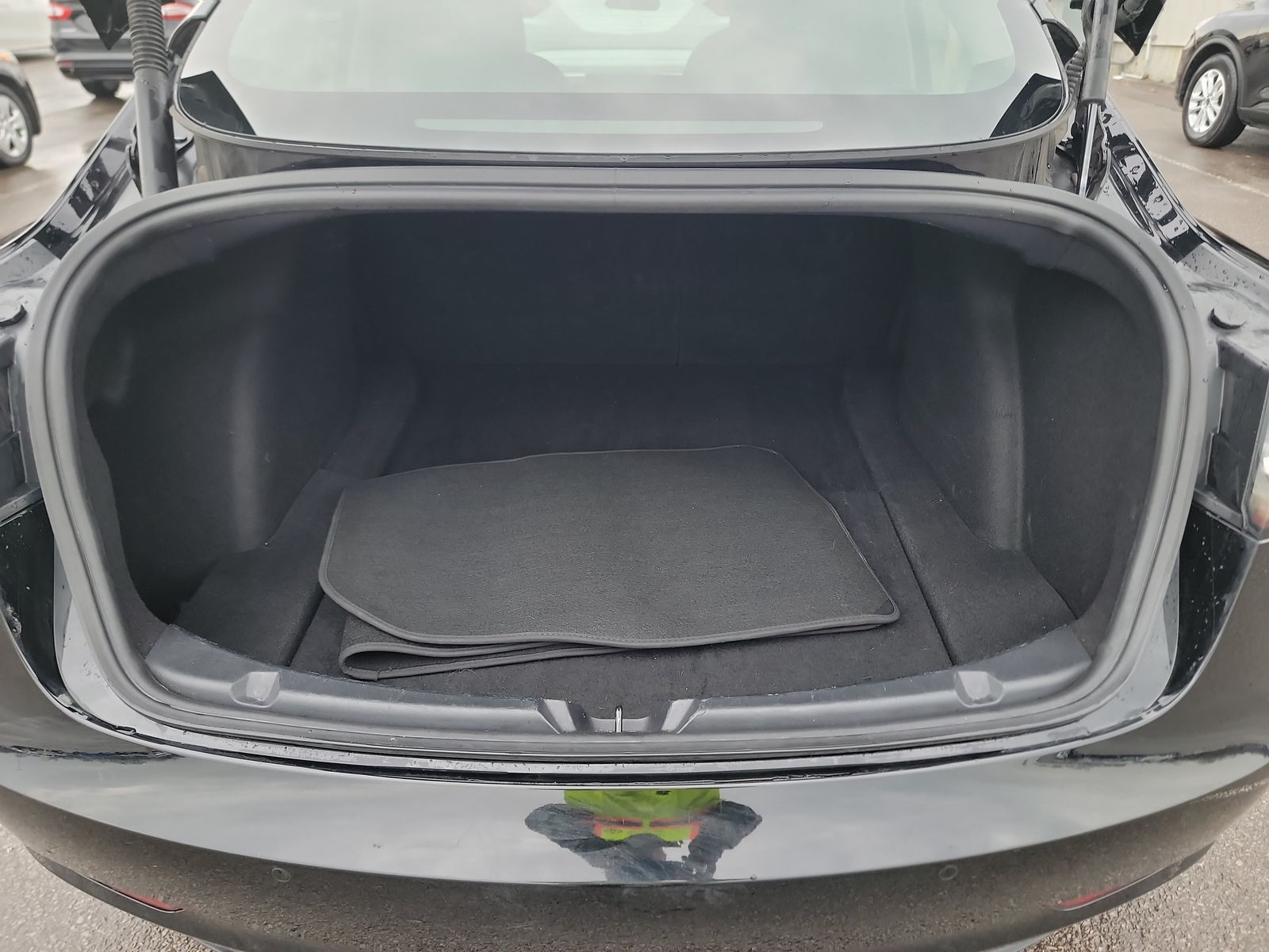 2022 Tesla Model 3 STANDARD R FWD