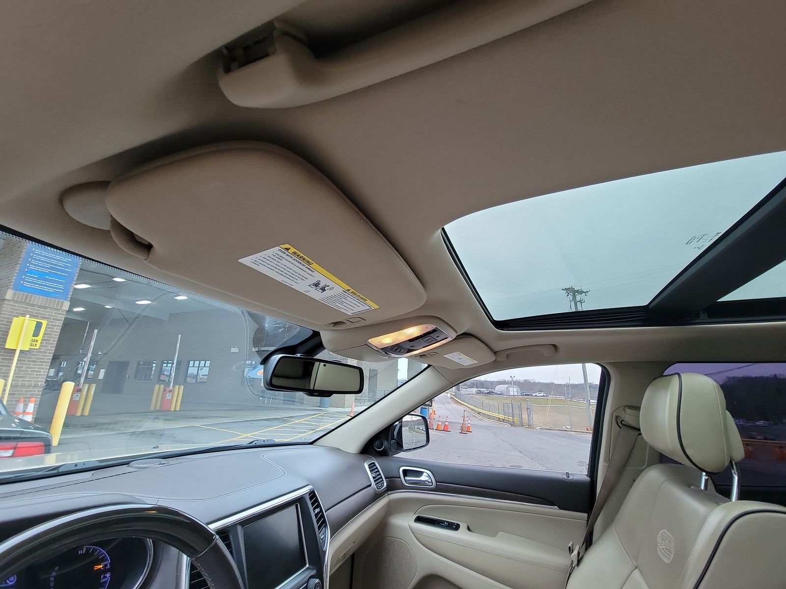 2015 Jeep Grand Cherokee OVERLAND RWD