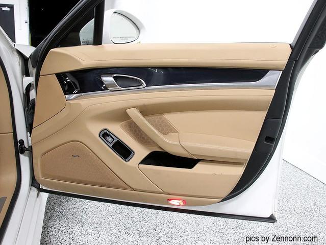 2011 Porsche Panamera 4 Sedan 4D AWD