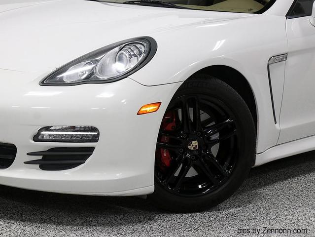 2011 Porsche Panamera 4 Sedan 4D AWD