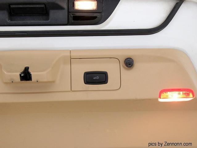 2011 Porsche Panamera 4 Sedan 4D AWD