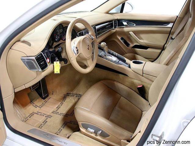 2011 Porsche Panamera 4 Sedan 4D AWD