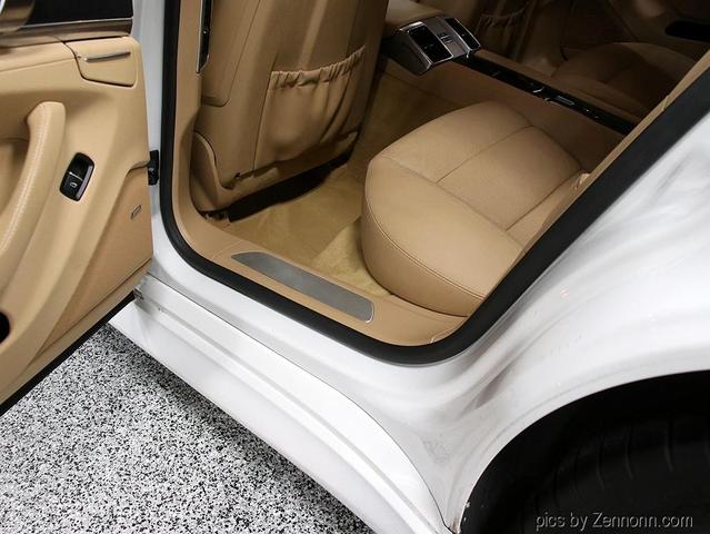 2011 Porsche Panamera 4 Sedan 4D AWD