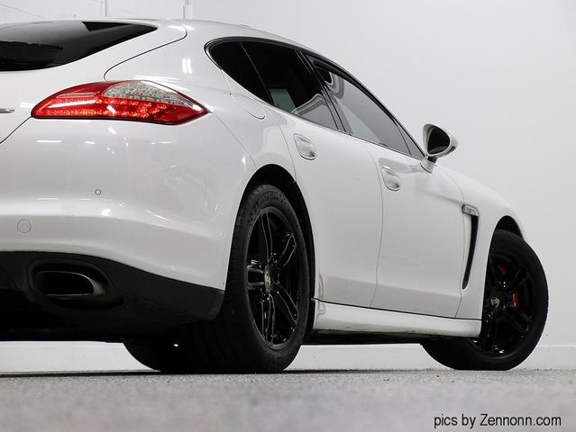 2011 Porsche Panamera 4 Sedan 4D AWD