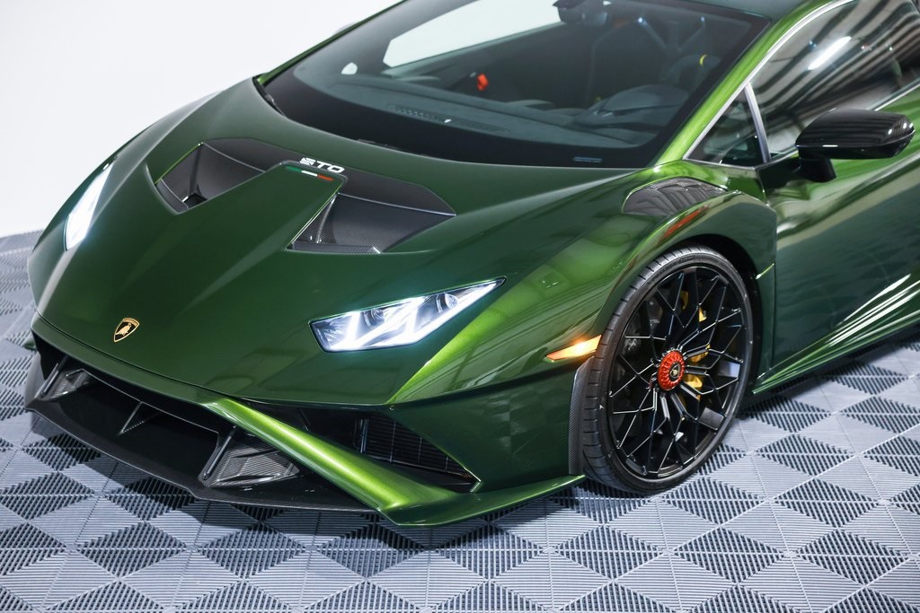 Used 2022 Lamborghini Huracan 5.2 zhwua6zx0nla19262 from