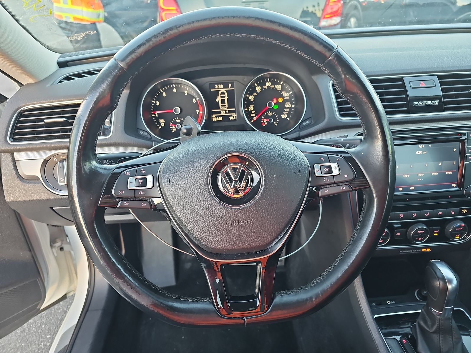 2018 Volkswagen Passat 2.0T R-Line FWD
