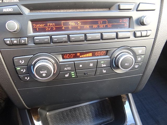 2012 BMW 1 Series 135i RWD