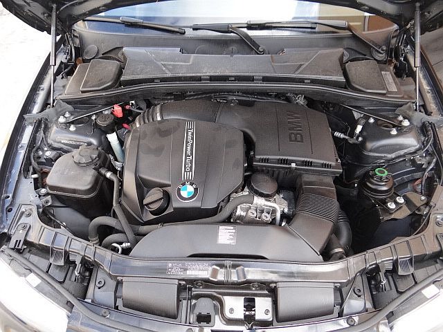 2012 BMW 1 Series 135i RWD