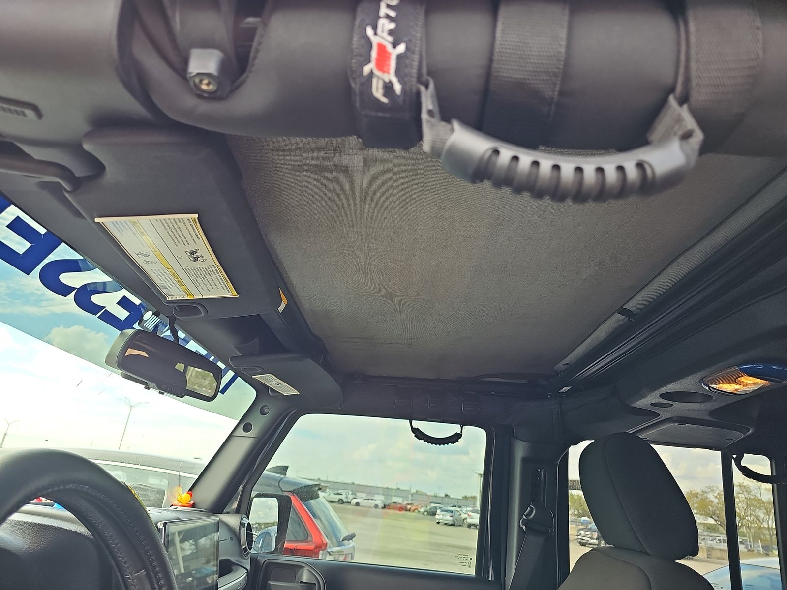 2015 Jeep Wrangler SAHARA AWD