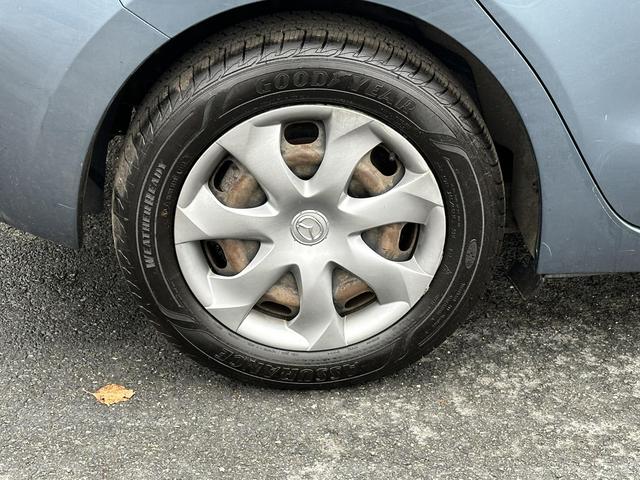 2014 MAZDA MAZDA3 i Sport FWD