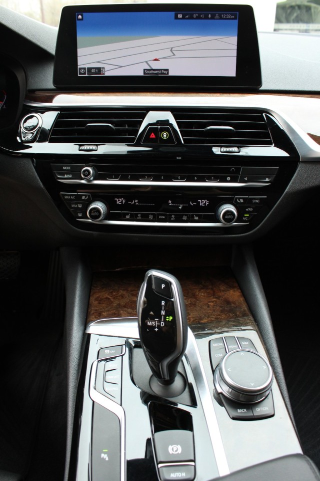 2020 BMW 5 Series 530i RWD