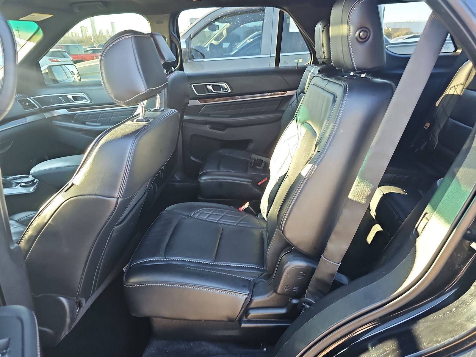 2016 Ford Explorer Platinum AWD